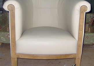Реставрация старого кресла