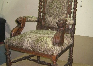 Реставрация антикварного кресла