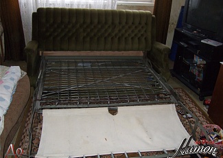 Перетяжка комплекта румынской мебели