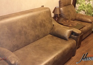 Перетяжка обивки комплекта мебели